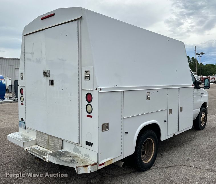 image for item NL9906 2012 Ford E350 Super Duty utility van