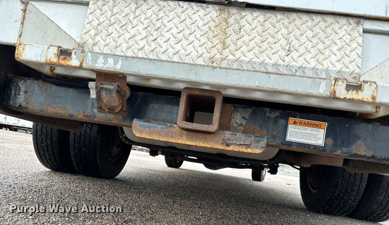 image for item NL9906 2012 Ford E350 Super Duty utility van