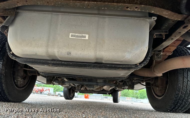 image for item NL9906 2012 Ford E350 Super Duty utility van