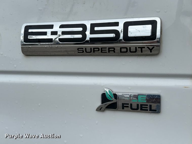image for item NL9906 2012 Ford E350 Super Duty utility van