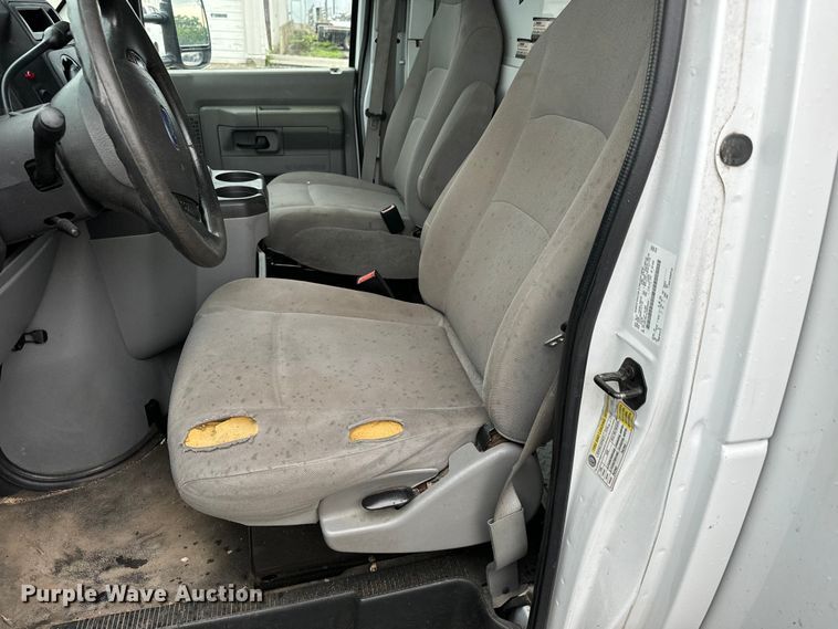 image for item NL9906 2012 Ford E350 Super Duty utility van