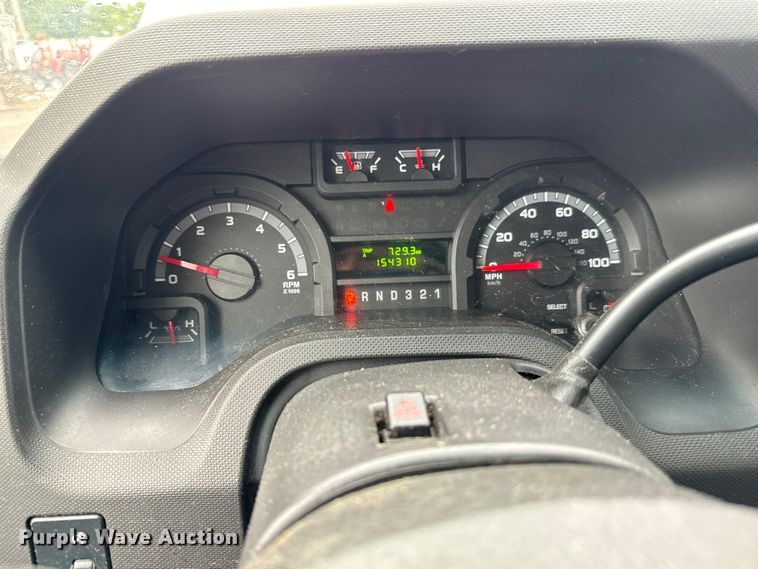 image for item NL9906 2012 Ford E350 Super Duty utility van