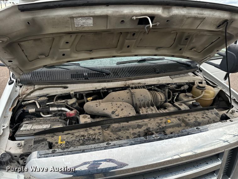 image for item NL9906 2012 Ford E350 Super Duty utility van