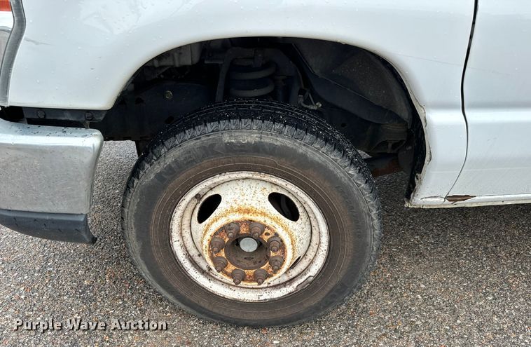 image for item NL9906 2012 Ford E350 Super Duty utility van