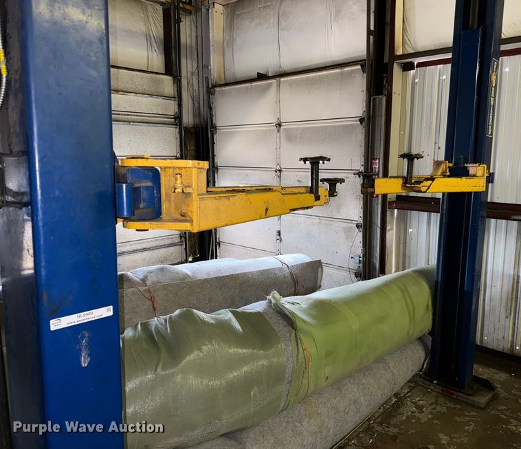 image for item NL9909 Forward Manufacturing DP10A two post automotive lift