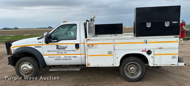 image for item NL9921 2006 Ford F550 Super Duty XL utility / service truck