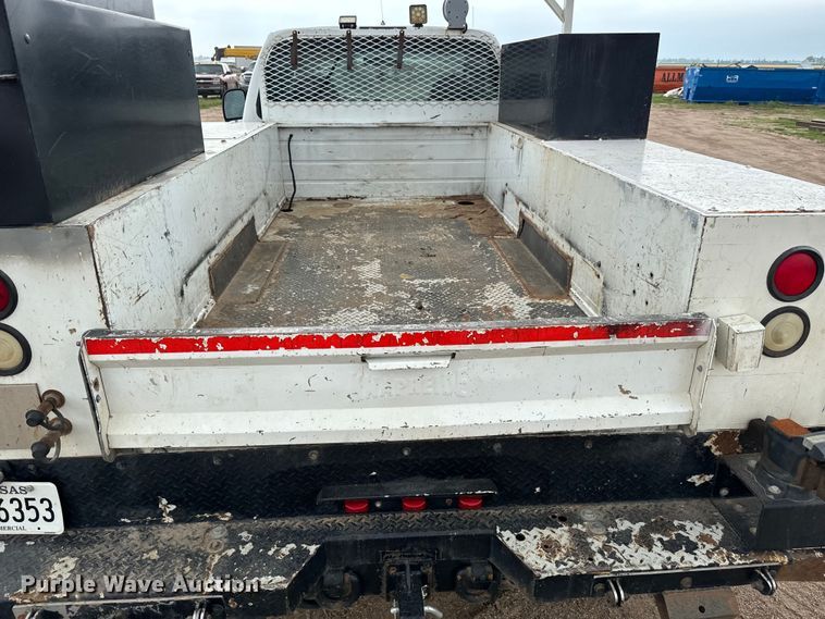 image for item NL9921 2006 Ford F550 Super Duty XL utility / service truck