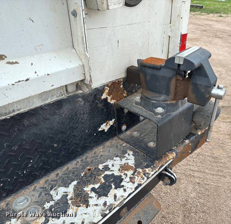 image for item NL9921 2006 Ford F550 Super Duty XL utility / service truck