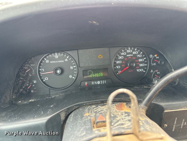 image for item NL9921 2006 Ford F550 Super Duty XL utility / service truck