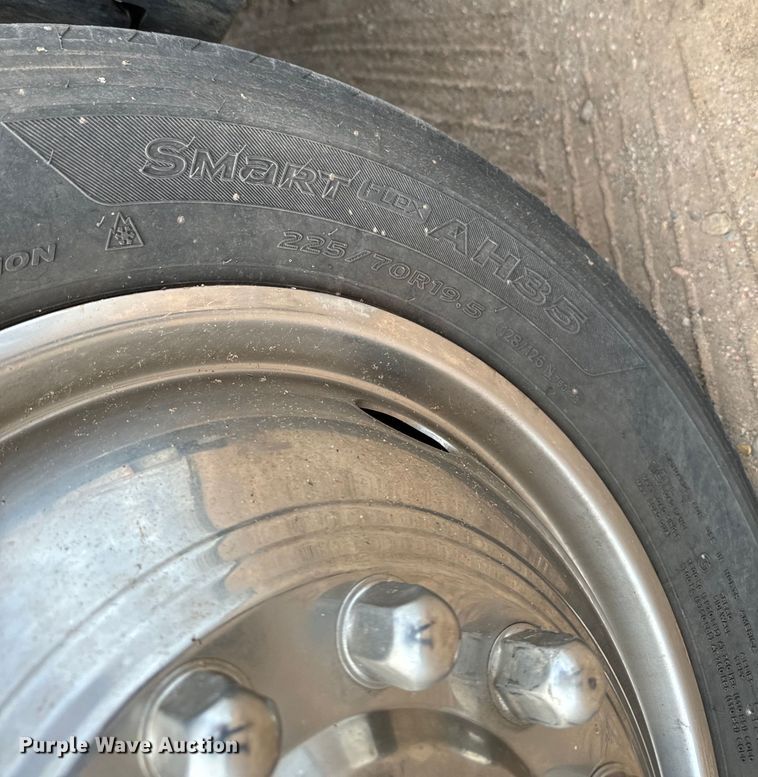 image for item NL9921 2006 Ford F550 Super Duty XL utility / service truck