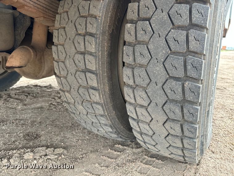 image for item NL9921 2006 Ford F550 Super Duty XL utility / service truck