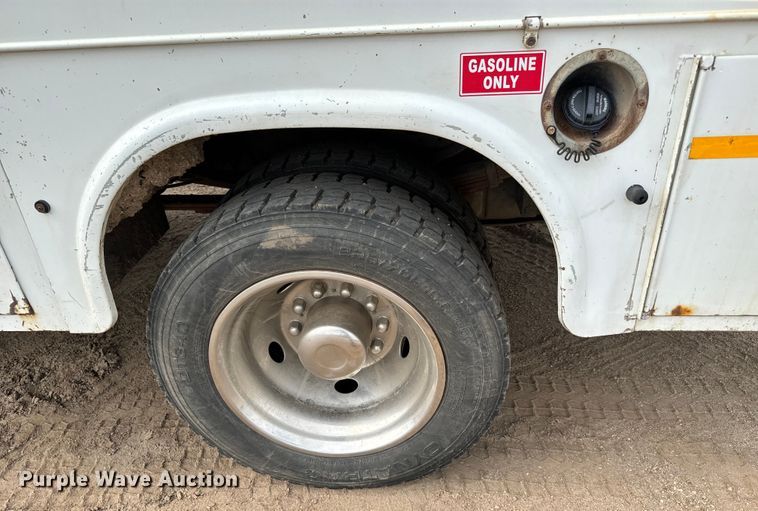 image for item NL9921 2006 Ford F550 Super Duty XL utility / service truck