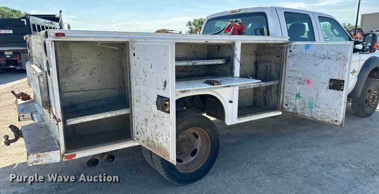 image for item NL9935 2014 Ford F450 Super Duty XL Crew Cab utility / service truck