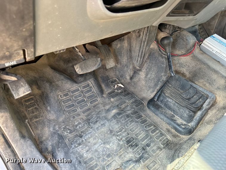 image for item NL9935 2014 Ford F450 Super Duty XL Crew Cab utility / service truck