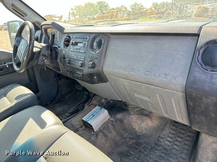 image for item NL9935 2014 Ford F450 Super Duty XL Crew Cab utility / service truck