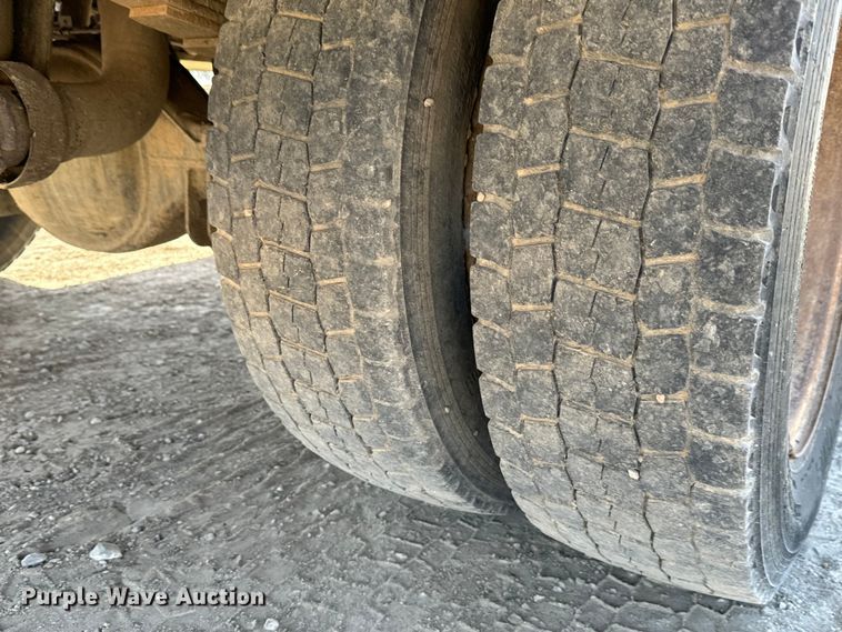 image for item NL9935 2014 Ford F450 Super Duty XL Crew Cab utility / service truck