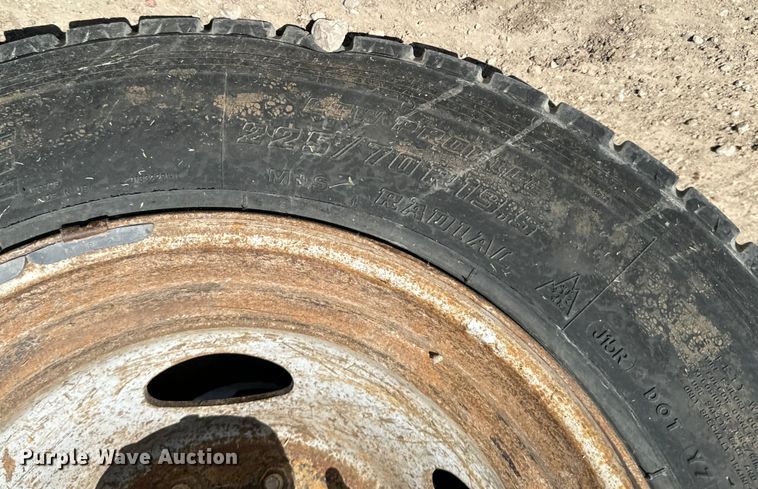 image for item NL9935 2014 Ford F450 Super Duty XL Crew Cab utility / service truck