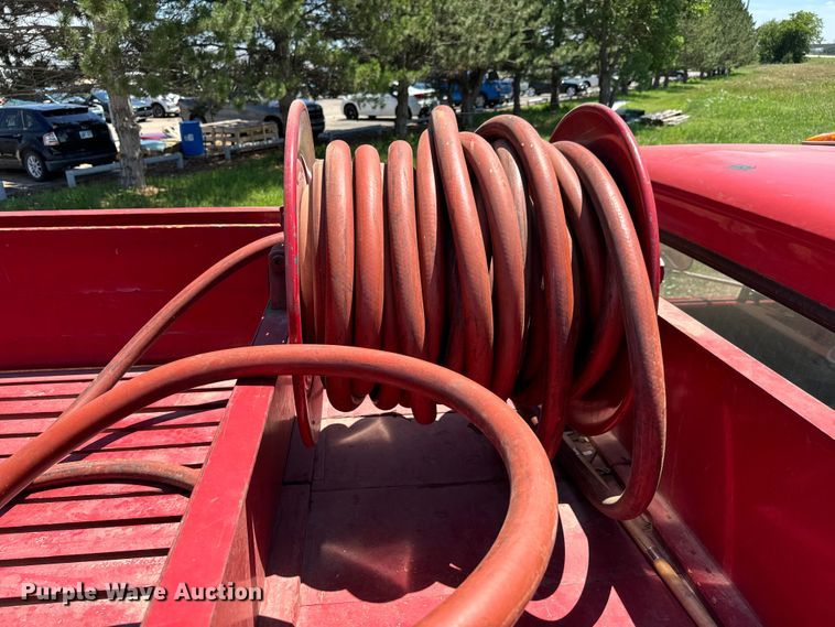 image for item NL9975 1972 Ford F600 pumper fire truck