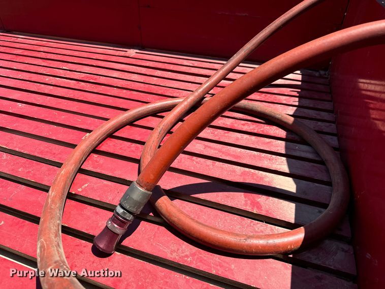 image for item NL9975 1972 Ford F600 pumper fire truck