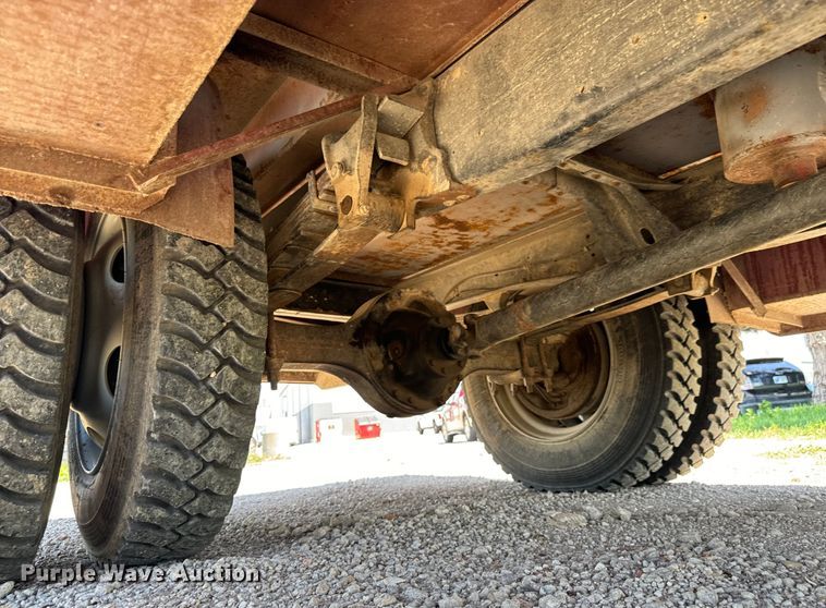 image for item NL9975 1972 Ford F600 pumper fire truck