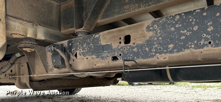 image for item NQ9568 2017 Chevrolet  G3500 box truck