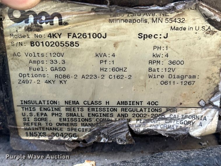 image for item NR9851 2000 Elite horse trailer