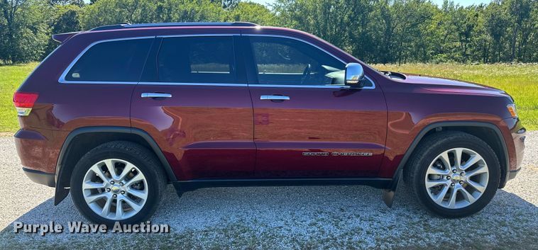 image for item NR9972 2017 Jeep Grand Cherokee Limited  SUV