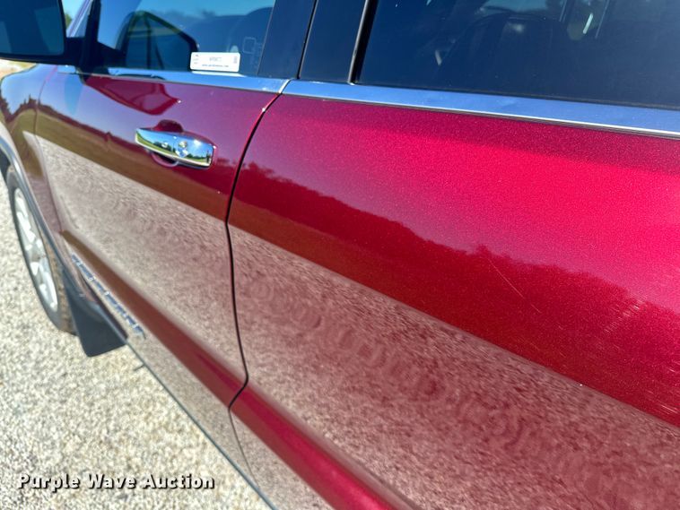 image for item NR9972 2017 Jeep Grand Cherokee Limited  SUV