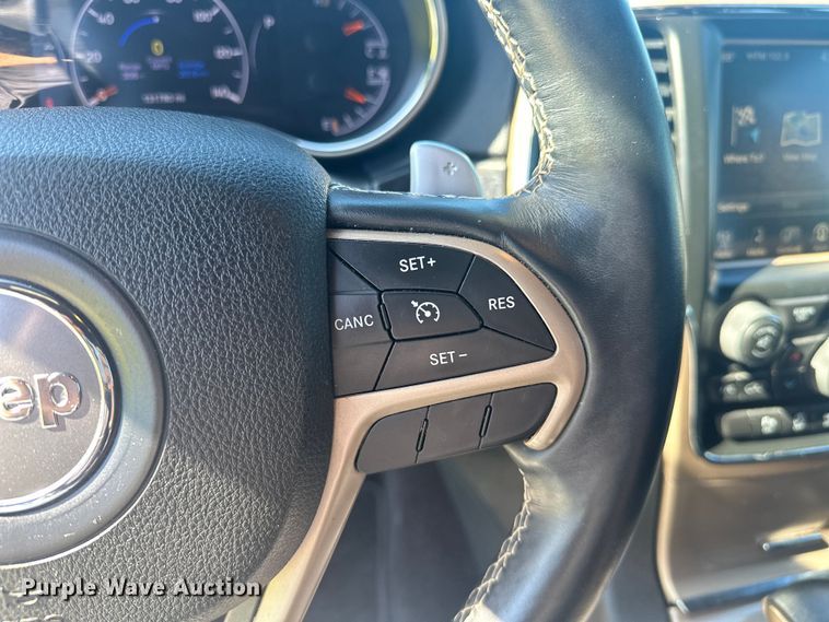 image for item NR9972 2017 Jeep Grand Cherokee Limited  SUV