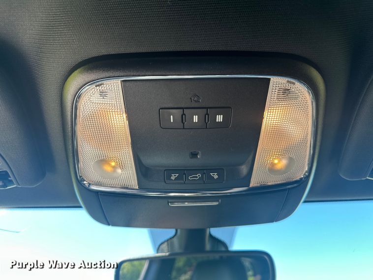 image for item NR9972 2017 Jeep Grand Cherokee Limited  SUV