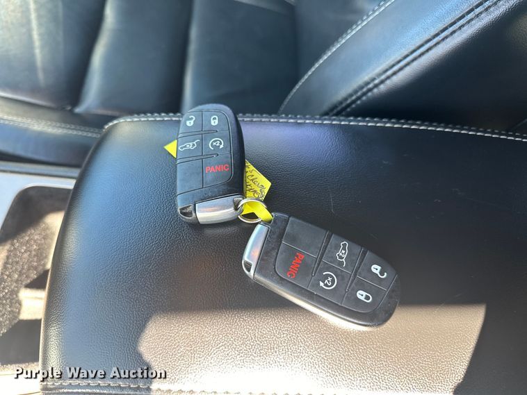 image for item NR9972 2017 Jeep Grand Cherokee Limited  SUV