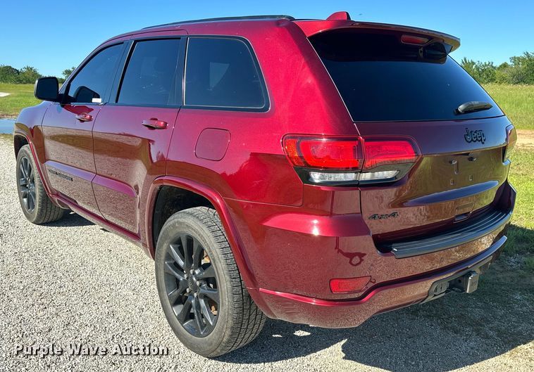 image for item NR9973 2020 Jeep Grand Cherokee  SUV