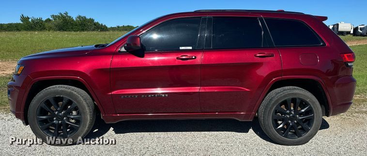 image for item NR9973 2020 Jeep Grand Cherokee  SUV