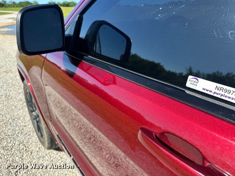 image for item NR9973 2020 Jeep Grand Cherokee  SUV