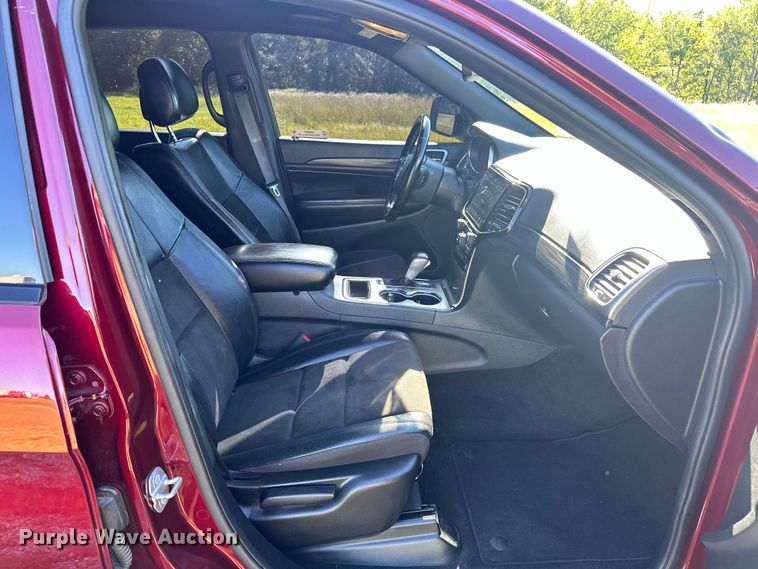 image for item NR9973 2020 Jeep Grand Cherokee  SUV