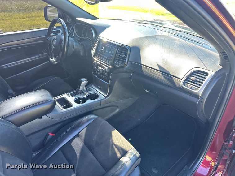 image for item NR9973 2020 Jeep Grand Cherokee  SUV