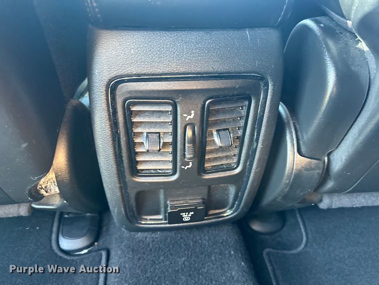 image for item NR9973 2020 Jeep Grand Cherokee  SUV