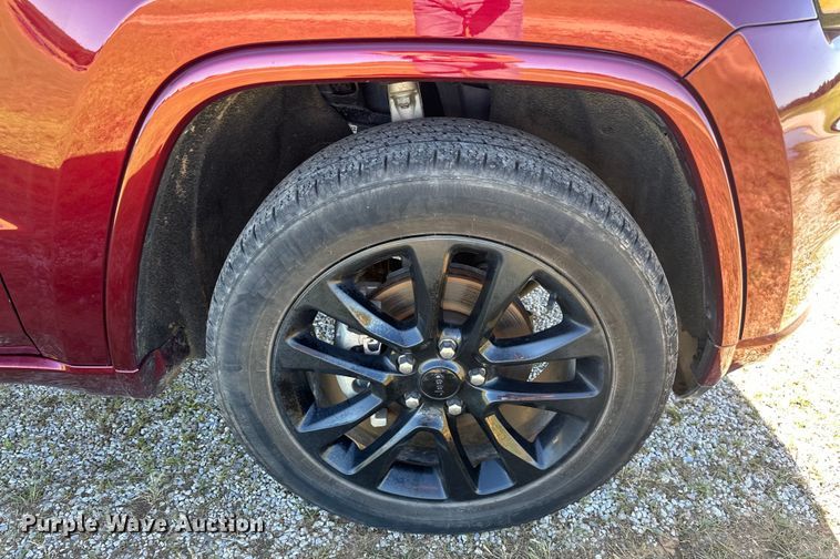 image for item NR9973 2020 Jeep Grand Cherokee  SUV