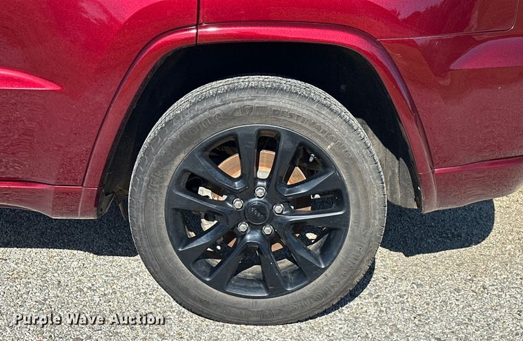 image for item NR9973 2020 Jeep Grand Cherokee  SUV