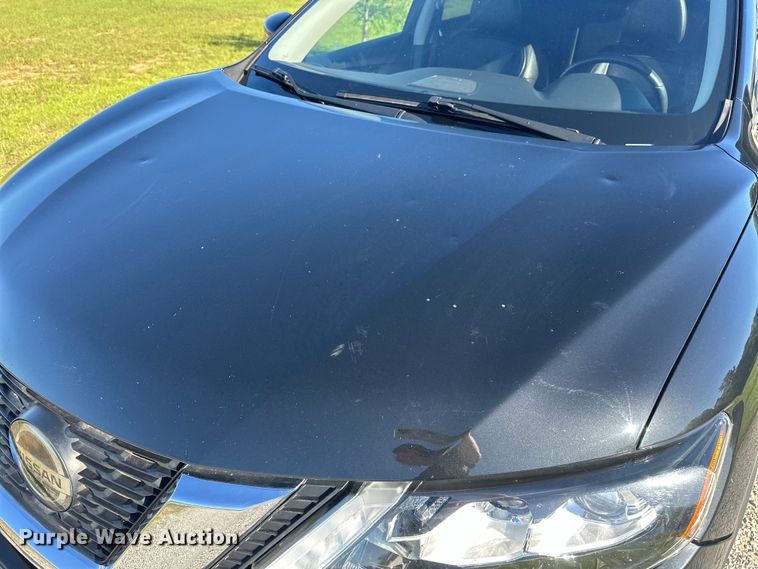 image for item NR9975 2019 Nissan  Rogue  SL SUV