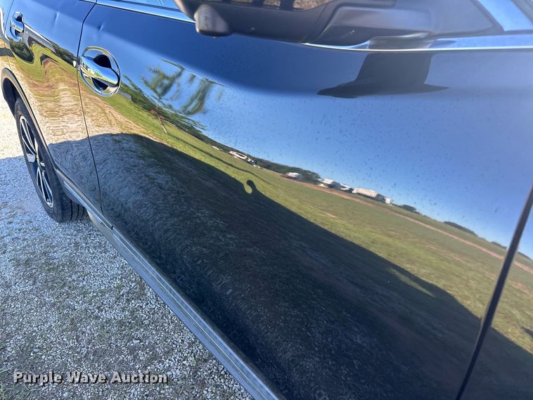 image for item NR9975 2019 Nissan  Rogue  SL SUV