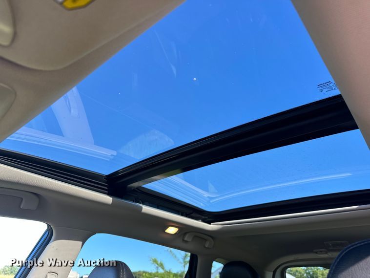 image for item NR9975 2019 Nissan  Rogue  SL SUV