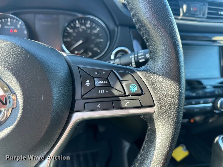 image for item NR9975 2019 Nissan  Rogue  SL SUV