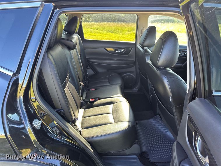 image for item NR9975 2019 Nissan  Rogue  SL SUV