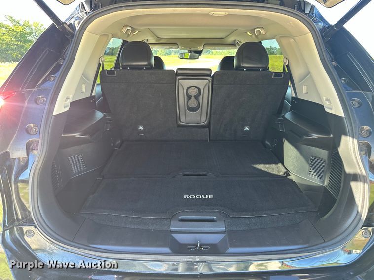 image for item NR9975 2019 Nissan  Rogue  SL SUV