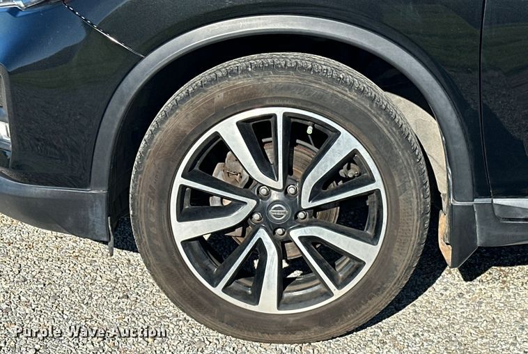 image for item NR9975 2019 Nissan  Rogue  SL SUV