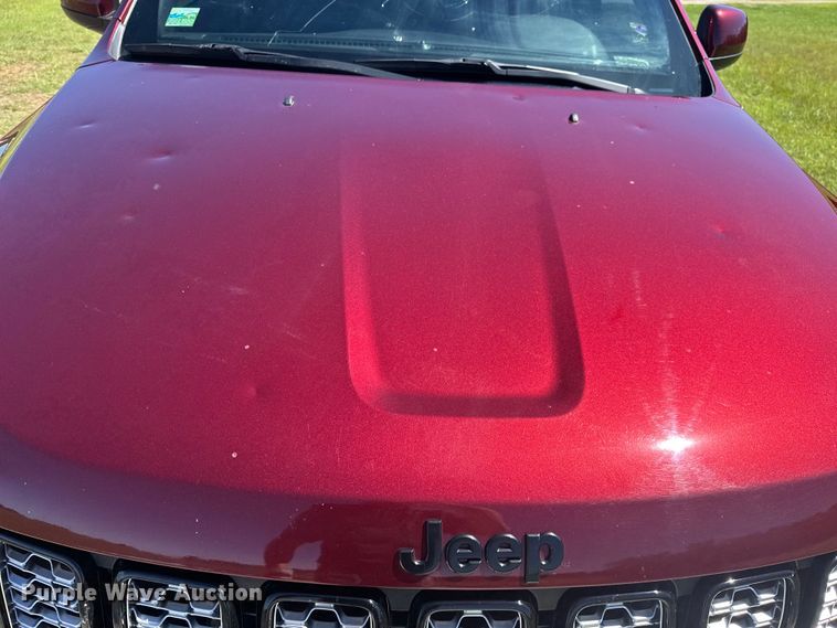 image for item NR9976 2021 Jeep Grand Cherokee  SUV