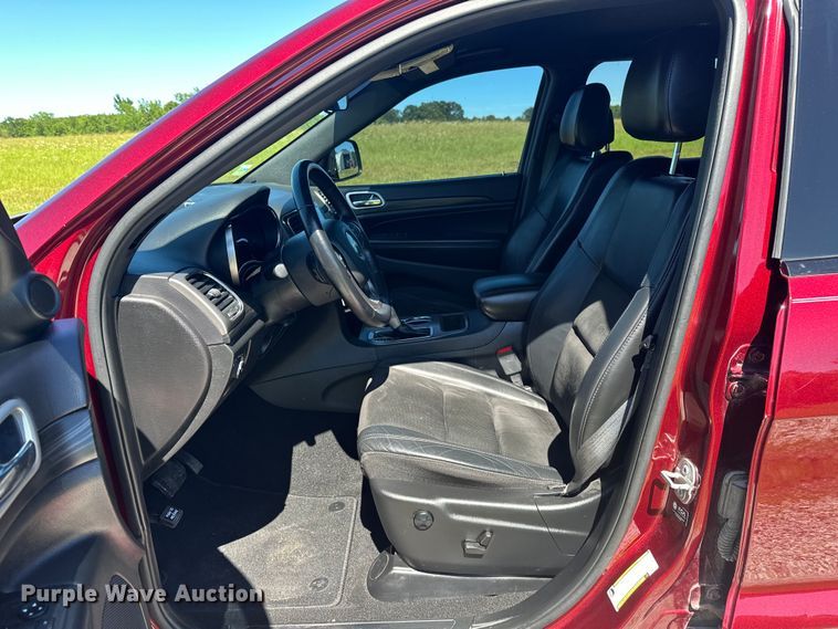 image for item NR9976 2021 Jeep Grand Cherokee  SUV