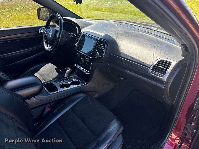 image for item NR9976 2021 Jeep Grand Cherokee  SUV