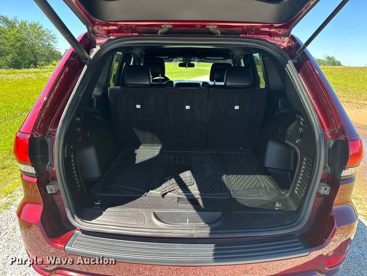 image for item NR9976 2021 Jeep Grand Cherokee  SUV